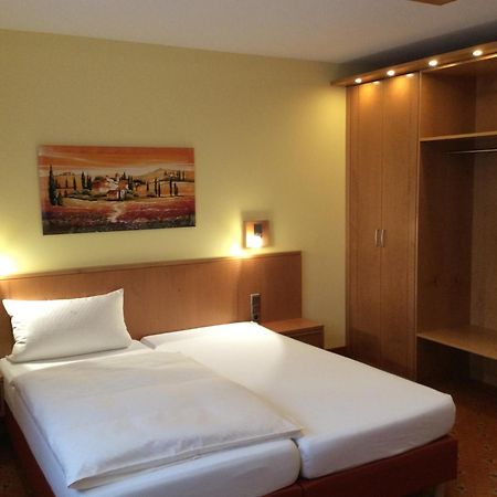 Landhotel Heiner Meyer Wahrenholz Rum bild