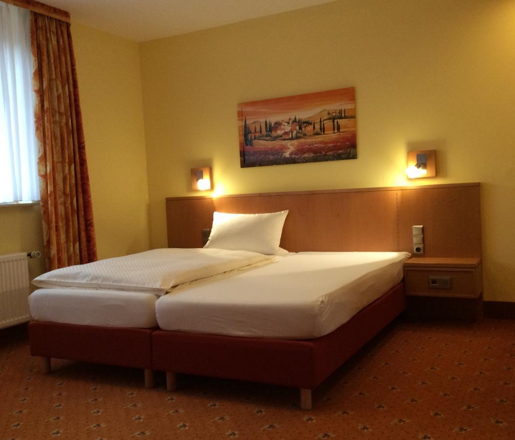 Landhotel Heiner Meyer Wahrenholz Exteriör bild