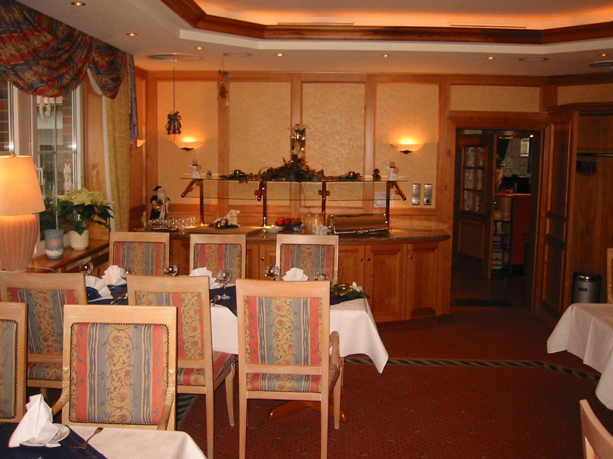Landhotel Heiner Meyer Wahrenholz Exteriör bild